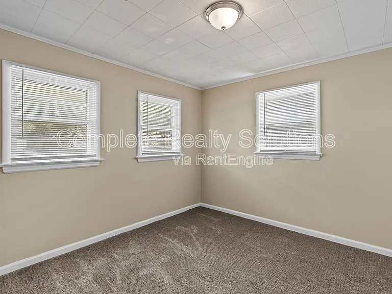1132 Redman Blvd — Photo 19