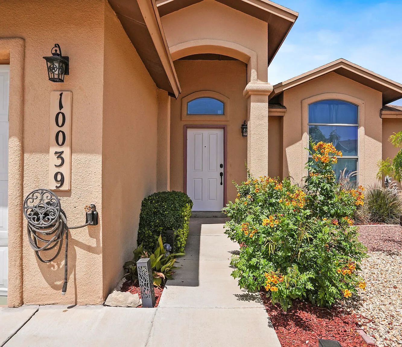 3 bed, 2.0 bath, 1551 sqft, $1,850 — Photo 4