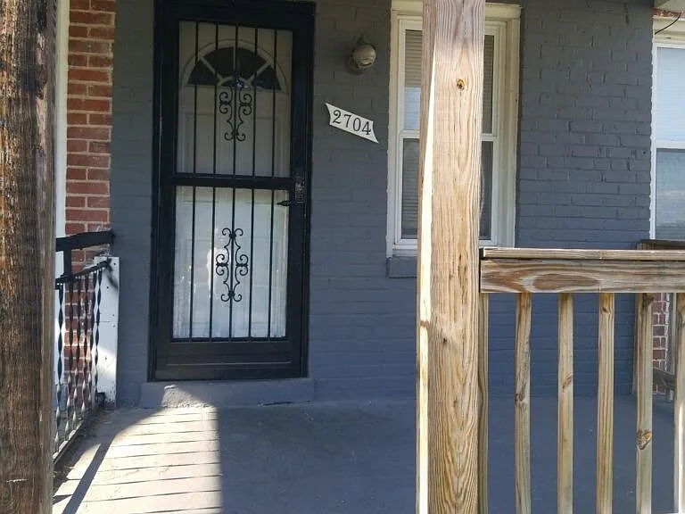 2704 W Lanvale St — Photo 1