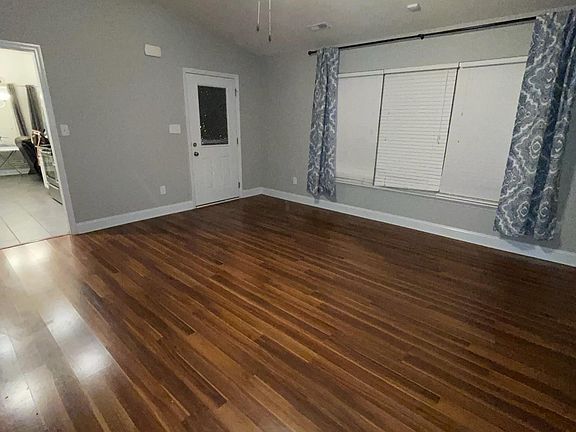 2nd image of 4946 Montauk Trl SE