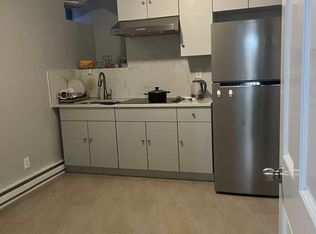 4855 206th St #2, Oakland Gardens, NY 11364
