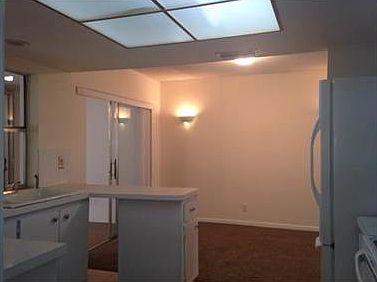 5th image of 6915 NW 11th Ct