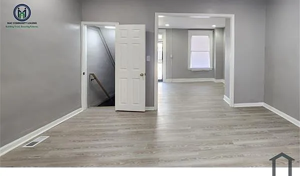 759 Bartlett Ave — Photo 7
