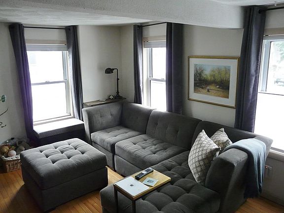 4th image of 8 Prospect St