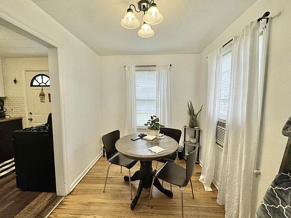 5th image of 611 14th St #611