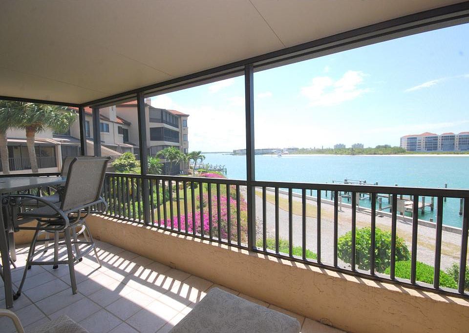 1st image of 402 La Peninsula Blvd #402