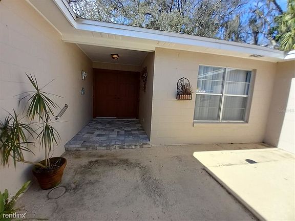 3rd image of 5338 Hillock Way