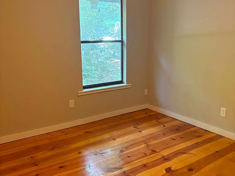 12829 Gainesville Hwy — Photo 10