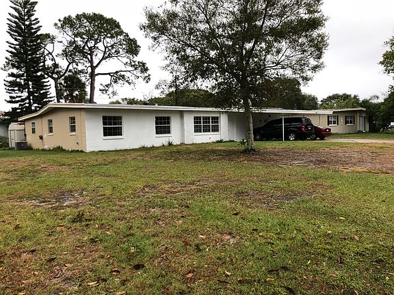 3rd image of 3245 Alamanda Ct SE