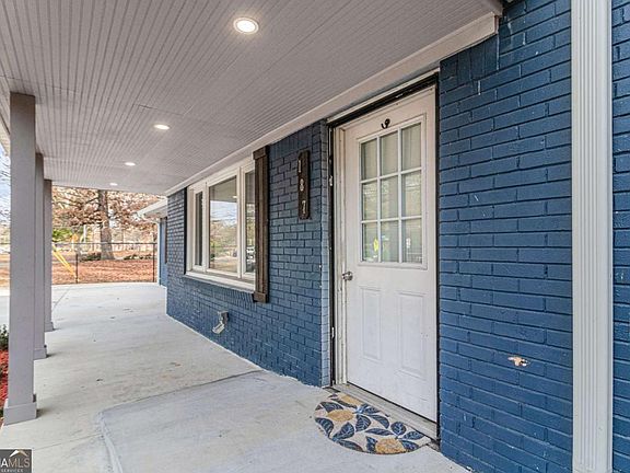 5th image of 187 Hamilton E Holmes Dr NW