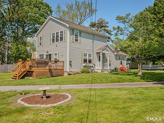 3rd image of 212-R Shore Road