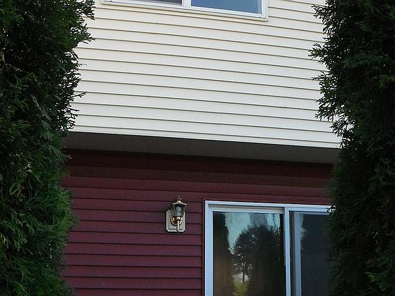 4th image of 4000 NE 109th Ave Unit 54