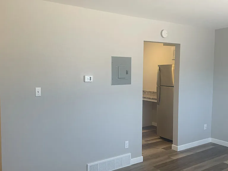 4566 Everett St #4566 — Photo 8