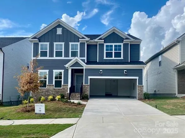 13713 Roderick Dr #192, Huntersville, NC 28078
