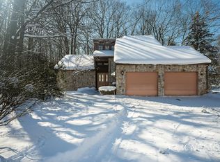 4791 Doug Dr, Whitehall, MI 49461
