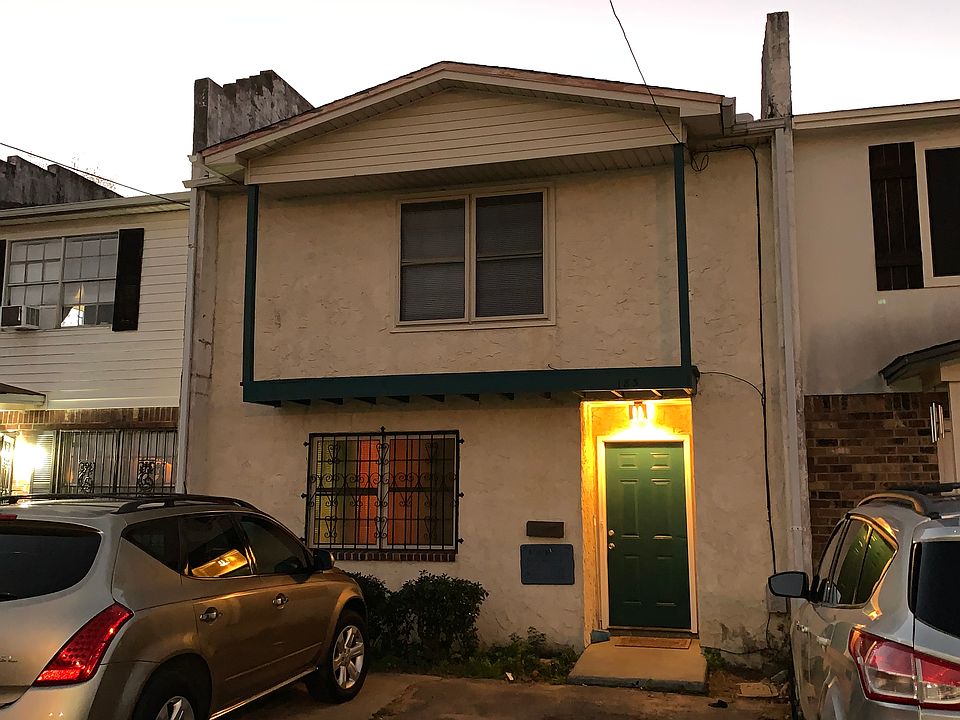 Front entry concrete parking