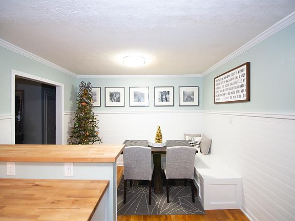 5th image of 343 Hillcrest Dr