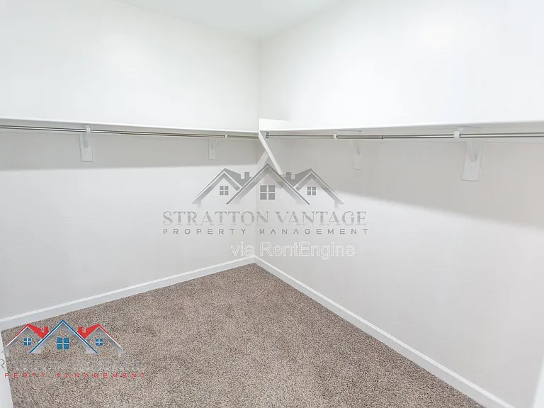 1673 N Wrigley Dr — Photo 35