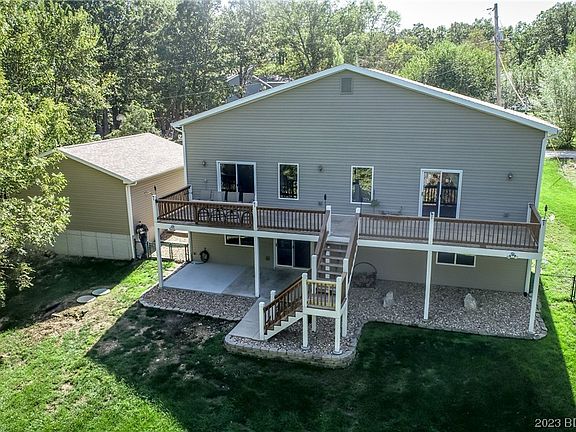 4th image of 96 Frontier Cir