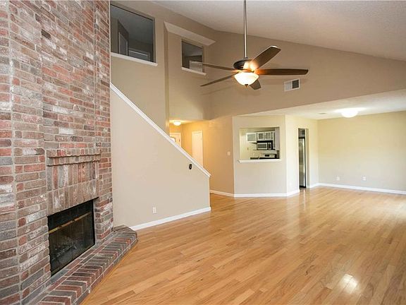 5th image of 802 Daffodil Dr