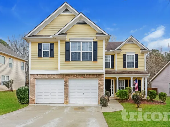 8292 Eastshore Dr, Union City, GA 30291