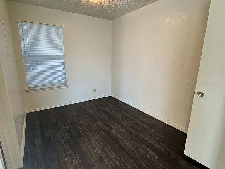 408 Texas St #3 — Photo 3