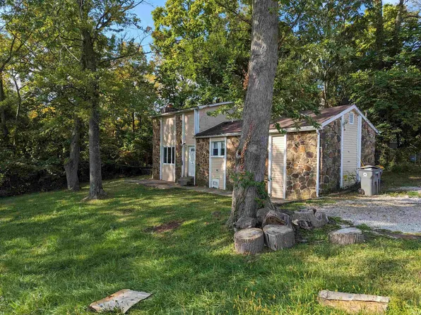 1419 W 12th St, Bloomington, IN 47404