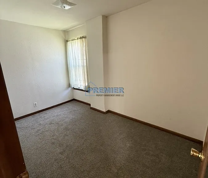 1006 Walnut St #2 — Photo 7