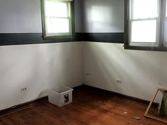 5th image of 7406 S Oketo Ave