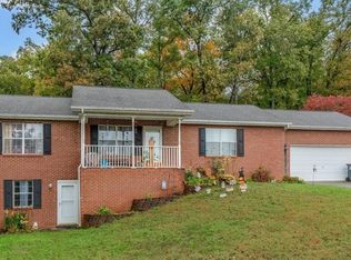 3333 Mutton Hollow Rd, Maryville, TN 37803