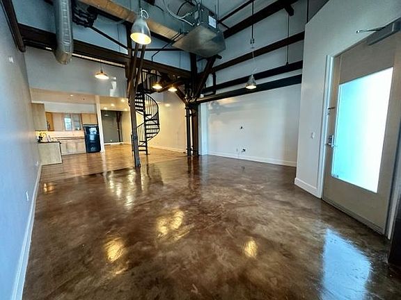 3rd image of 1777 Lafayette St Unit 123