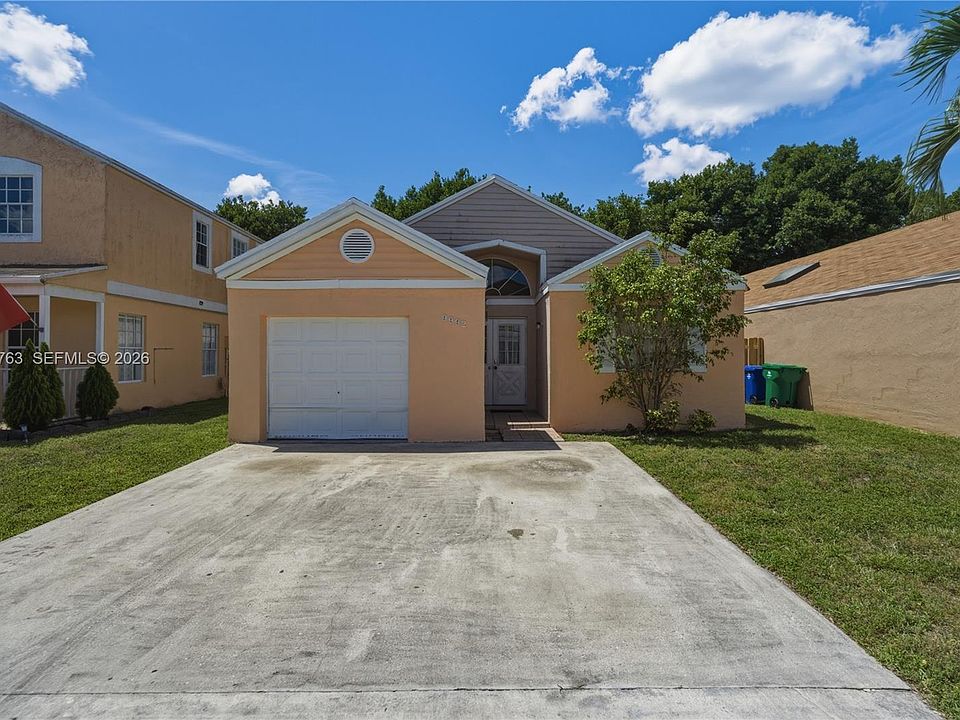1st image of 9992 Periwinkle St