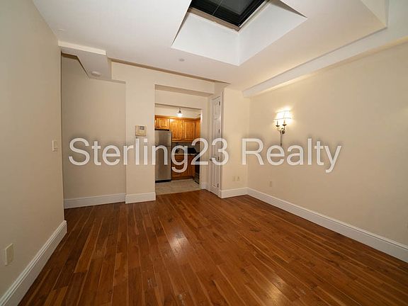 2nd image of 12-07 31st Ave #4