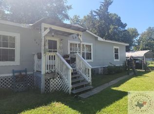 865 County Road 3555, Queen City, TX 75572