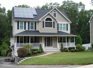 23 Riverfront Dr, Amesbury, MA 01913