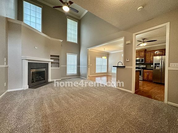 4th image of 15554 Floyd Ln