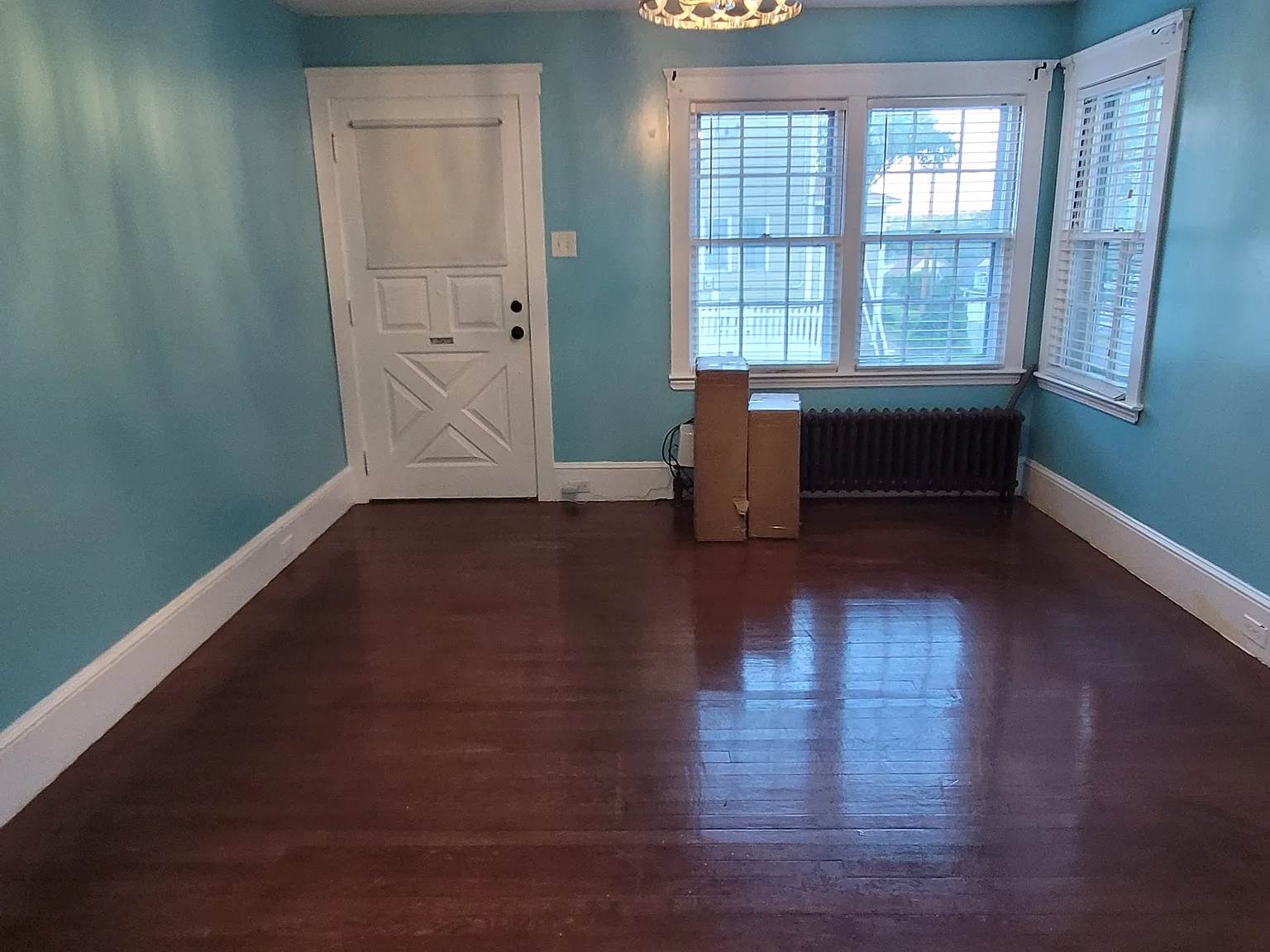 2 bed, 850 sqft, $2,600 — Photo 4