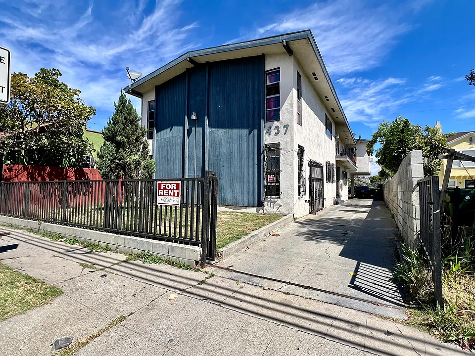 437 W Century Blvd #1