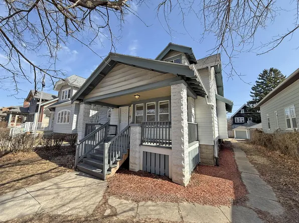 1752 North 52nd STREET, Milwaukee, WI 53208