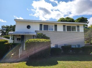 34699 Tonquish Trl, Westland, MI 48185