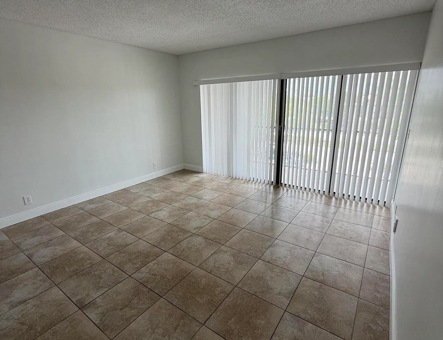 country club manor — Photo 4