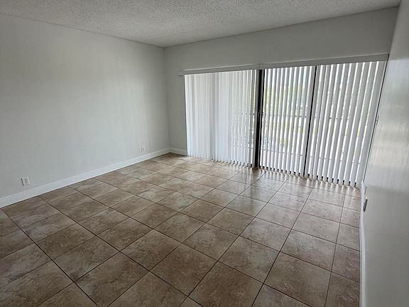 4th image of 2500 Coral Springs Dr APT 306