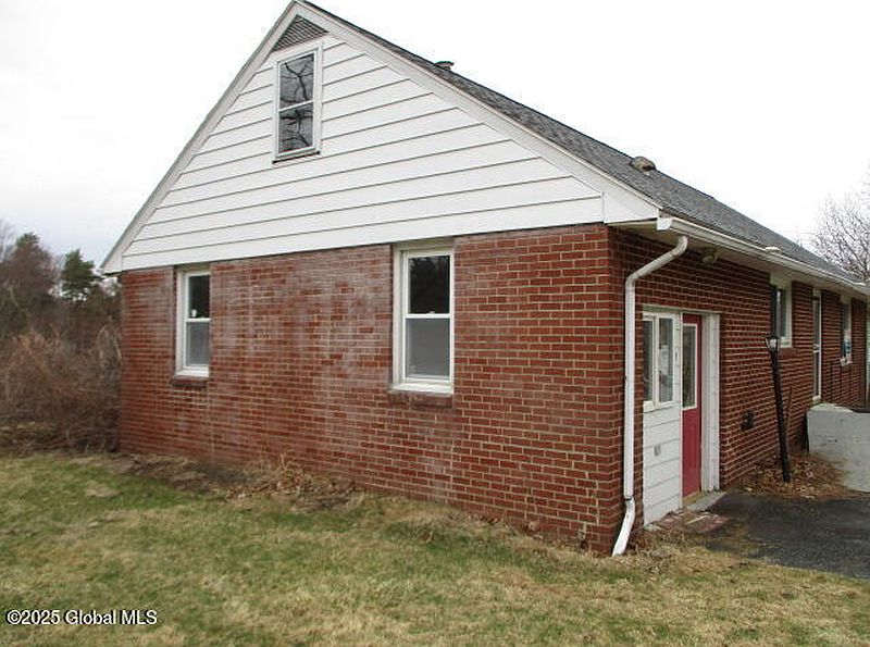 2nd image of 12 Downey Road