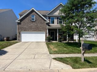 2045 Lakecrest Dr, Columbus, IN 47201