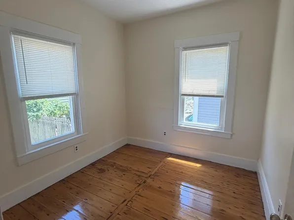 842 County Street 1, New Bedford, MA 02740