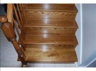 11 King George Dr, Londonderry, NH 03053
