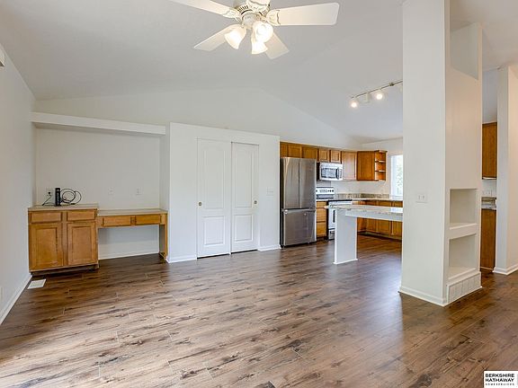 5th image of 6440 N 149th St