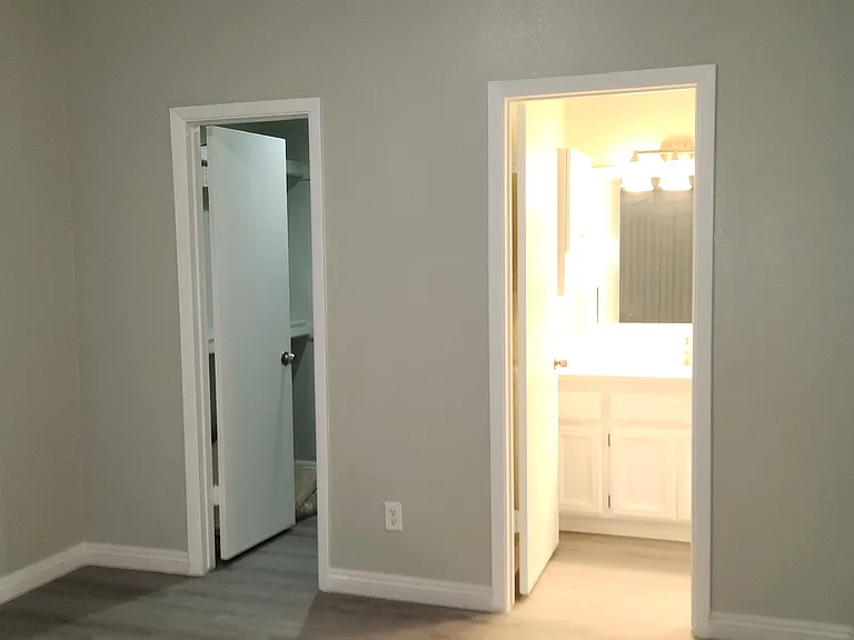 774 E Morningside Dr — Photo 15
