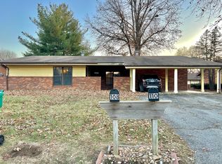 110 Kensington Heights Rd #110, Belleville, IL 62226