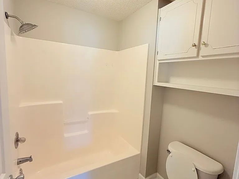 114 Baldwin Dr — Photo 14